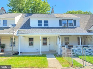 2 4th Ave, Claymont, DE 19703