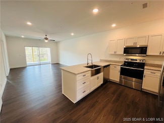 295 Highland Shores Unit 4D, Lake Ozark, MO 65049