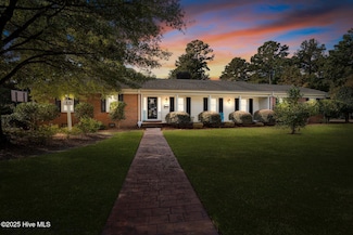 3617 Woodlawn Rd, Rocky Mount, NC 27804