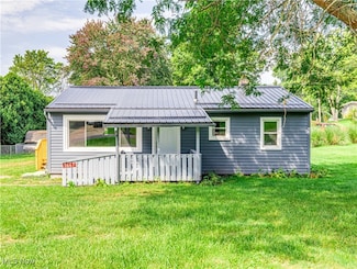 3667 Morrow Rd, Kent, OH 44240