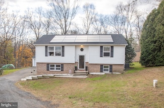 77 Martin Rd, Conowingo, MD 21918