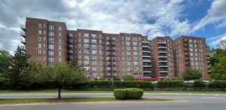 245 Rumsey Rd Unit 1B, Yonkers, NY 10701