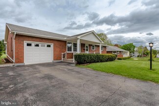 3116 Santee Rd, Bethlehem, PA 18020