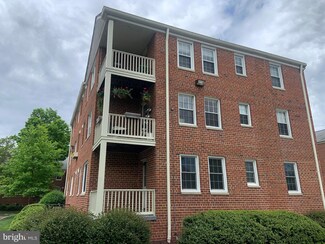 1601 Belle View Blvd Unit A1, Alexandria, VA 22307