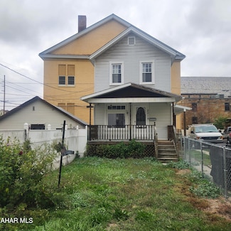 2014 5th Ave, Altoona, PA 16602