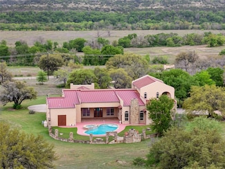 26008 Fm 963, Briggs, TX 78608