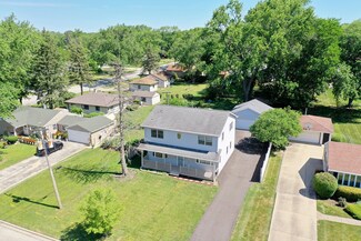 2608 South St, Rolling Meadows, IL 60008