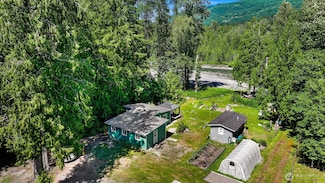 6070 Saxon Rd, Acme, WA 98220