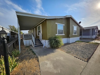 900 E Rankin Rd Unit 69, Tulare, CA 93274
