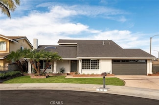 8481 Velvet Cir, Huntington Beach, CA 92646