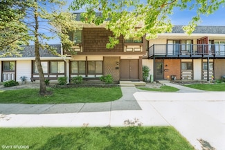 5546 Carmel Dr Unit 39, Hanover Park, IL 60133