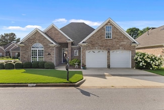 2378 Cypress Way, Muscle Shoals, AL 35661