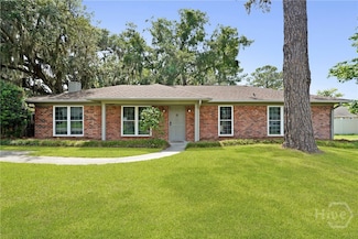 1011 Tara St, Savannah, GA 31410
