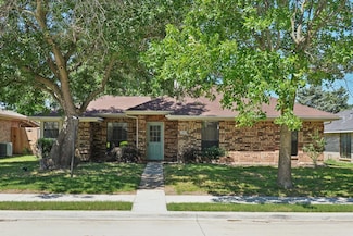 6319 Leasa Ct, Sachse, TX 75048
