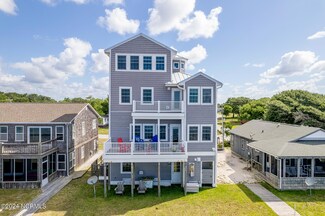 1590 Island Rd, Harkers Island, NC 28531