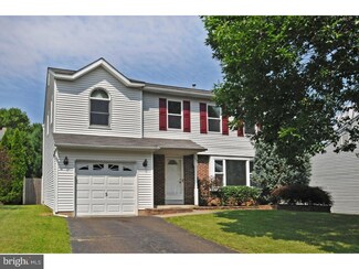 17 Nottingham Ln, Horsham, PA 19044