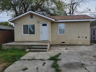 4156 E Mckenzie Ave, Fresno, CA 93702