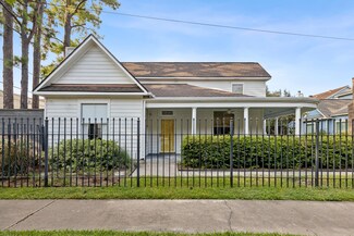 123 E 13th St, Houston, TX 77008