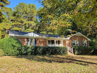 1813 Sutphin Dr, Sanford, NC 27330