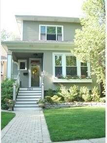 2213 Noyes St, Evanston, IL 60201