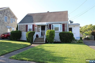 192 Stefanic Ave Unit 2, Elmwood Park, NJ 07407