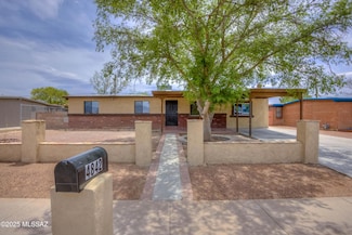 4842 E 27th St, Tucson, AZ 85711