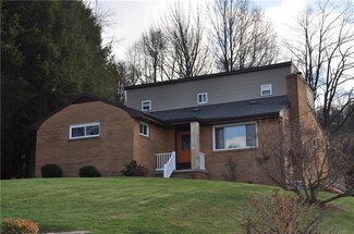 136 Dwellington Dr, Valencia, PA 16059