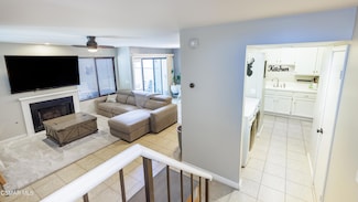 6525 Twin Circle Ln Unit 7, Simi Valley, CA 93063
