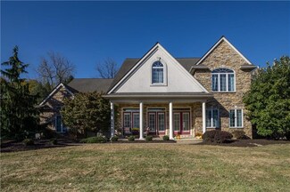 1684 Kevin Dr, Bethlehem, PA 18015