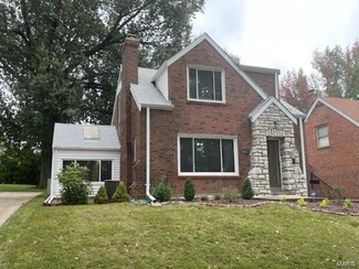 8437 Glen Echo Dr, Saint Louis, MO 63121