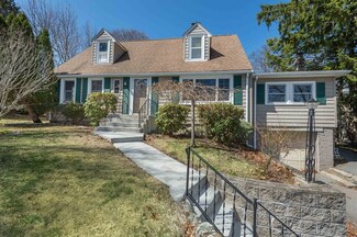 36 Middle St, Woburn, MA 01801