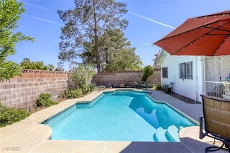 3908 Duero Way, Las Vegas, NV 89103