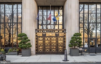 210 W Washington Square Unit 12NW, Philadelphia, PA 19106