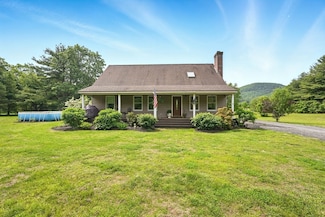 7 Jackson Hill Rd, Leverett, MA 01054