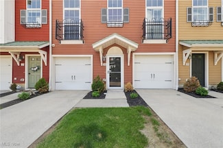 14 Grandview Dr, Rocky River, OH 44116