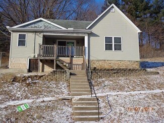 110 School St, Sparland, IL 61565