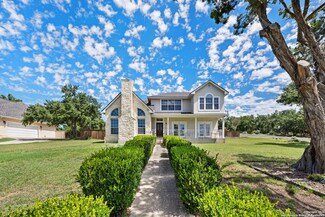 25658 Green River Dr, San Antonio, TX 78260