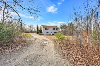 210 Fowle Hill Rd, Wiscasset, ME 04578