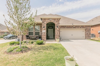 2825 Jasper Trail, Aubrey, TX 76227