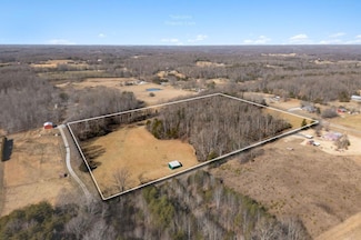 833 Wesley Chapel Rd, Sparta, TN 38583