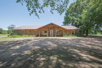 5567 Petty Rd, Bastrop, LA 71220