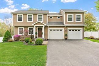 7 Kent Place, Wynantskill, NY 12198