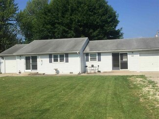 607 N 9th St, Middletown, IN 47356