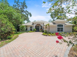 713 Argyle Place, Temple Terrace, FL 33617