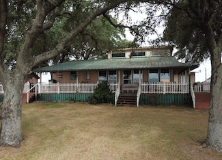 1753 Lcr 822, Groesbeck, TX 76642