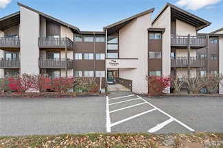 1465 Heritage Landing Unit 35, Saint Charles, MO 63303