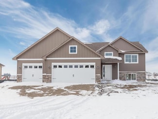 425 Emma St, Norwood Young America, MN 55368