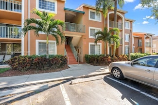1150 Wildwood Lakes Blvd Unit 203, Naples, FL 34104