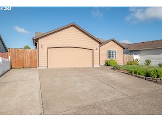 4769 Bayne St NE, Salem, OR 97305