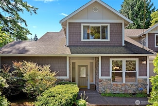 7531 NE 155th St, Kenmore, WA 98028
